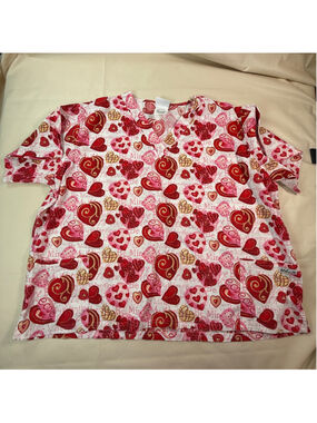UA Scrubs 3X Valentine Hearts Chocolate Candy Print Scrub Top Nurse Medical